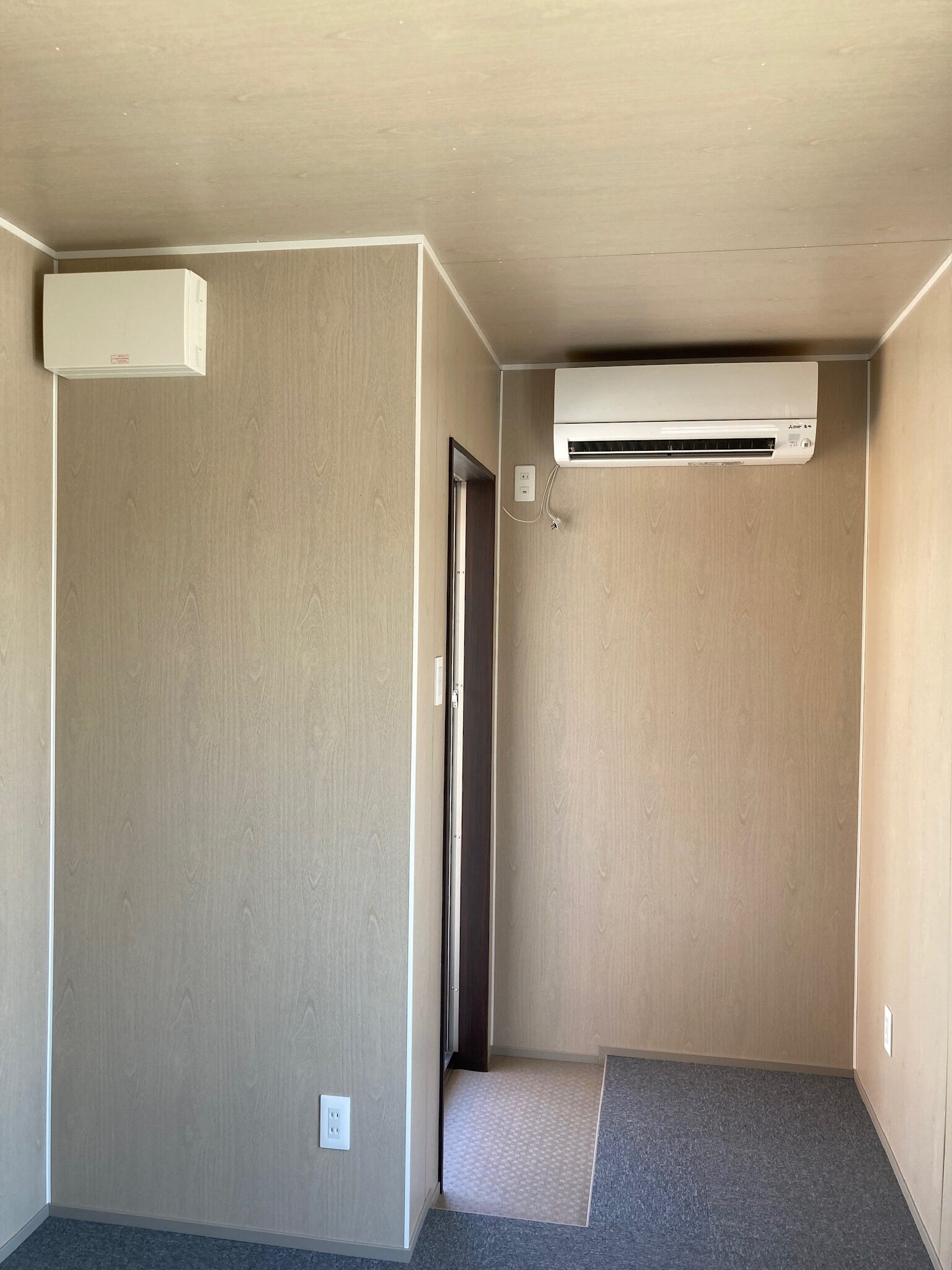 ユニットハウス宿舎内観1