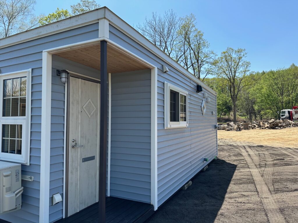 ユニットハウス宿舎外観